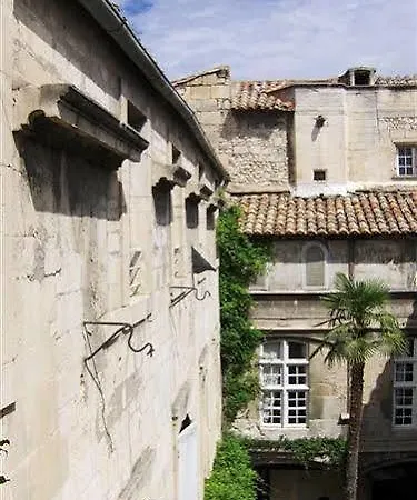 D'arlatan 3* Арль